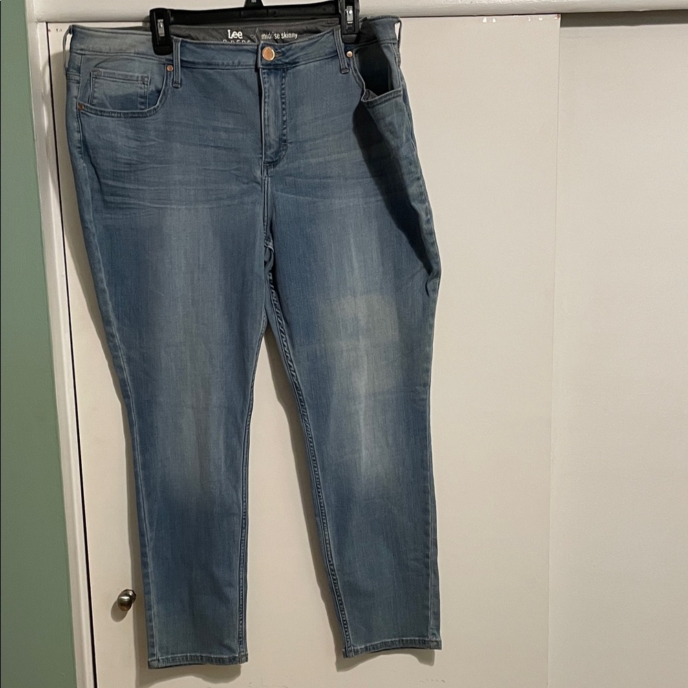 Lee Women's Light Blue Skinny Jeans